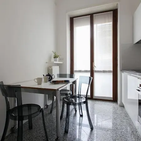 Hacca Collection - Porta Venezia 3br * 밀라노